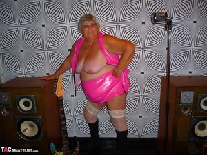 TAC Amateurs invite you to explore a free pics with Grandma Libby xxx gallery 272474