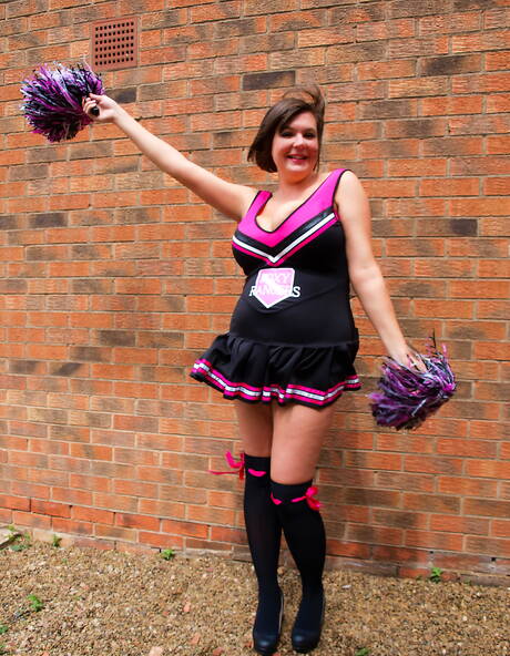 TAC Amateurs are pleased to offer you xxx pictures featuring Roxy xxx gallery 266990